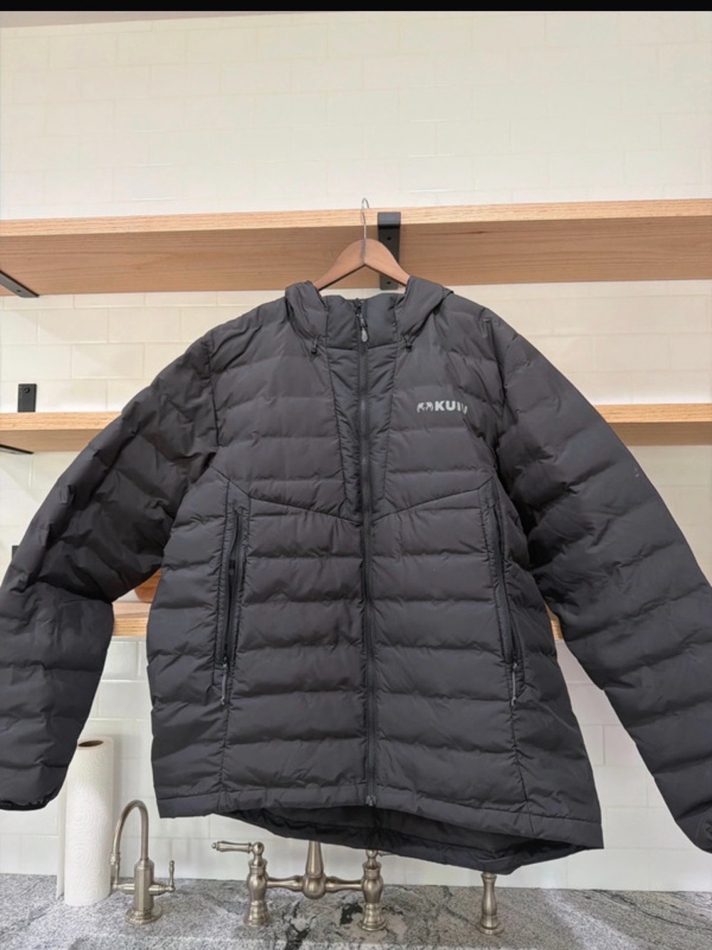 KUIU Men's Black Quilted Insulated Puffer Jacket with Hood xxxl